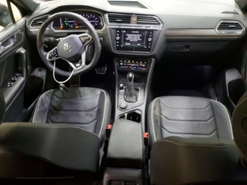 Volkswagen Tiguan III 2024 Volkswagen Tiguan Sel R-Line Black 2024 2.0 Benzyna 184KM, zdjęcie 8