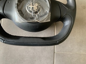 NOVÁ ORIG. VOLANT ALFA ROMEO 4C