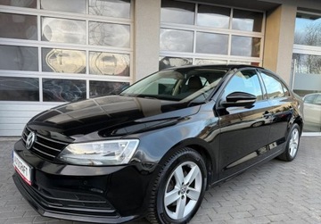 Volkswagen Jetta VI Sedan Facelifting 2.0 TDI 110KM 2016 Volkswagen Jetta Salon Polska ,Czujniki parkowania, FV-VAT 23 2.0 Diesel, zdjęcie 13