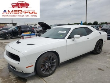 Dodge Challenger III 2021 Dodge Challenger RT Scat Pack 2021 6.4l 6.4 Benzyna 485KM