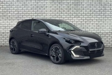 Renault Clio VI 2026 Renault Clio Esprit Alpine Pakiet winter premium Pakiet parking 1.8, zdjęcie 1