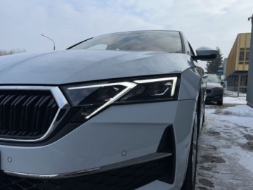 Skoda Octavia IV Liftback 1.5 TSI EVO 150KM 2024 Skoda Octavia 1.5TSI 150KM Selection SalonPL SerwisASO Virtual Matrix Kess, zdjęcie 32