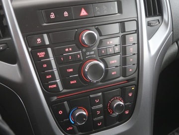 Opel Astra J GTC 1.4 Turbo ECOTEC 140KM 2015 Opel Astra 1.4 T, Salon Polska, Automat, Klima, zdjęcie 11