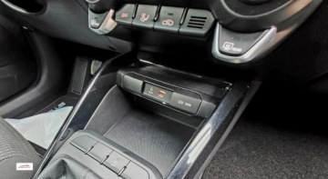 Kia Stonic I Crossover 1.4 DOHC 100KM 2018 Kia Stonic zarejestrowana, super wersja, bardzo ladna, GWARANCJA 1.4, zdjęcie 25