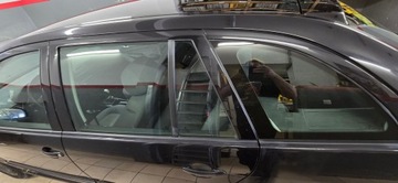 ОКНО ДВЕРИ ПЕРЕДНЕЕ ЗАДНЕЕ SKODA FABIA 1999-2008 COMBI