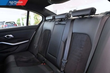 BMW Seria 3 G20-G21 2022 BMW Seria 3 318dFV23Repair InclusiveService InclusiveFotele Sportowe, zdjęcie 14