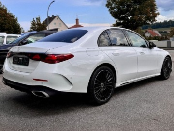 Mercedes Klasa E W214 Sedan 2.0 220d 197KM 2026 E Klasa 220 d 4-Matic AMG 2.0 (197KM) 2026, zdjęcie 2
