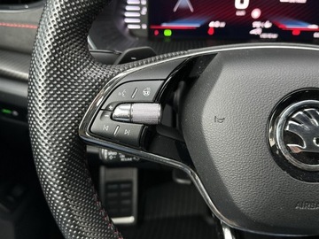 Skoda Octavia IV RS Kombi 2.0 TDI SCR 200KM 2022 Skoda Octavia 2.0TDI 200KM RS DSG l DCC, Pakiet RS, zdjęcie 16