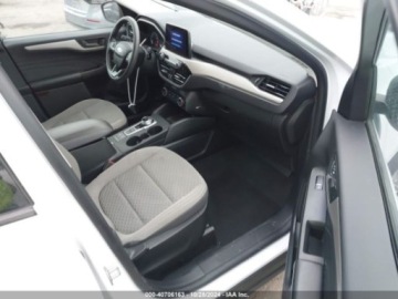 Ford Escape III 2022 Ford Escape 2022r., 1.5L 1.5 Benzyna 181KM, zdjęcie 8