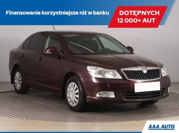 Skoda Octavia II Hatchback Facelifting 1.4 TSI 122KM 2011 Skoda Octavia 1.4 TSI, Salon Polska, DSG, Klima