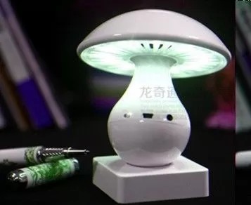 Мини-динамик Bluetooth со светодиодной подсветкой и радио, белый