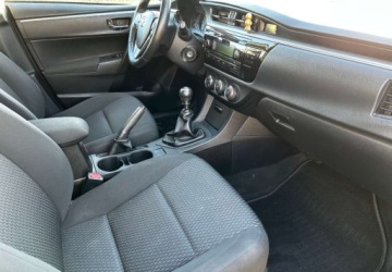 Toyota Corolla XI Sedan 1.4 D-4D 90KM 2015 Toyota Corolla TOYOTA COROLLA 1.4 D4D 1.4 Diesel 90KM, zdjęcie 11