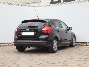 Ford Focus III Hatchback 5d facelifting 1.0 EcoBoost 125KM 2014 Ford Focus 1.0 EcoBoost, Klima, Klimatronic, zdjęcie 4