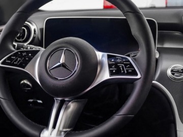 Mercedes GLC C254/X254 Coupe 2.0 220d 197KM 2025 GLC 220 d 4-Matic Avantgarde 2.0 (197KM) 2025, zdjęcie 9