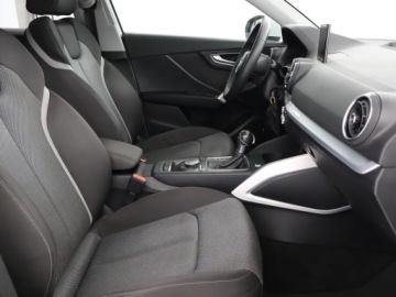 Audi Q2 SUV 1.0 TFSI 116KM 2019 Audi Q2 30 TFSI, Automat, Navi, Klima, zdjęcie 8