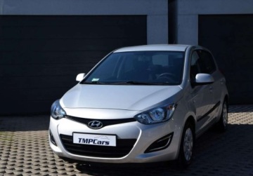 Hyundai i20 I Hatchback 5d Facelifting 1.2 DOHC 85KM 2012 Hyundai i20 1.2 Benzyna 85KM, zdjęcie 8