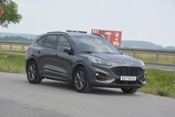 Ford Kuga III SUV Plug-In 2.5 EcoBlue 225KM 2022 Ford Kuga 2.5 Plug-In-Hybrid ST-Line bezwypadkowy, zdjęcie 12