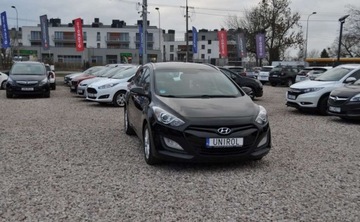 Hyundai i30 2014 Hyundai i30 1.4 Benzyna Nawigacja Klimatyzacja Cz.parkowania 1.4 Benzyna, zdjęcie 2