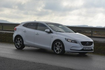 Volvo V40 II Hatchback 1.6 D2 115KM 2015 Volvo V40 1.6HDI Ocean Race nawi doinwestowany, zdjęcie 11