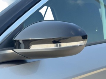 Volkswagen T-Roc I SUV Facelifting 1.5 TSI ACT 150KM 2023 Volkswagen T-Roc 1.5 TSI STYLE DSG 2023 1.5 Benzyna 150KM, zdjęcie 8