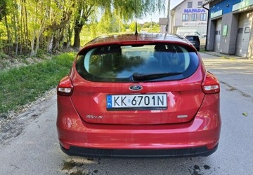 Ford Focus III Sedan Facelifting 1.0 EcoBoost 100KM 2015 Ford Focus Ford Focus 1.0 EcoBoost 99g Trend Benzyna 100KM, zdjęcie 20