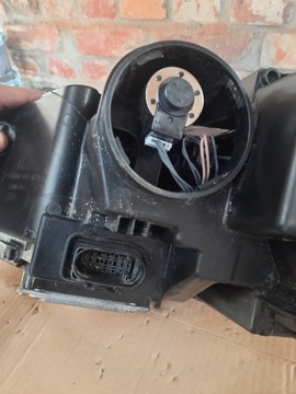 CUPRA ATECA 2.0TSI SVĚTLO PRAVÁ MĚNIČ KPL.