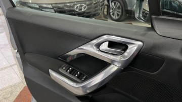 Peugeot 3008 I Crossover 1.6 HDi FAP 115KM 2013 Peugeot 3008 Panorama dach Nawigacja 1.6 Diesel 115KM, zdjęcie 31