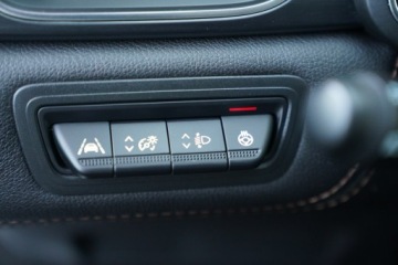 Renault Captur II Crossover 1.3 TCe 140KM 2022 Renault Captur INITIALE PARIS nawi skóra kamera, zdjęcie 19