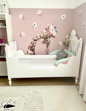 МАЛЕНЬКИЙ ЖИРАФ С ЦВЕТАМИ XXL НАСТЕННЫЕ НАКЛЕЙКИ