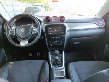 Suzuki Vitara III SUV 1.4 BOOSTERJET 140KM 2018 Suzuki Vitara 1.4 Boosterjet XLED 2WD II (2015-201, zdjęcie 13