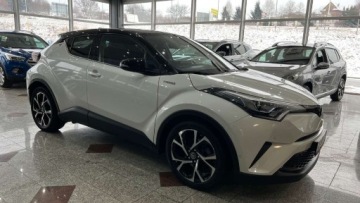 Toyota C-HR I 2017 Toyota C-HR 1.8 Hybryda Ledy Xenon Czarny dach Navi Kamera 1.8 Hybryda 98KM, zdjęcie 2