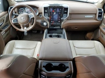  RAM 1500 2021r., Laramie, od ubezpieczalni 5.7 Benzyna 395KM, zdjęcie 7