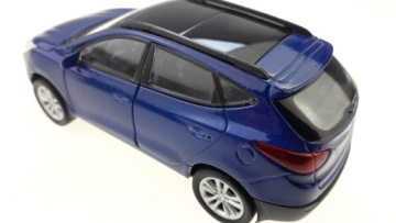 WELLY HYUNDAI TUCSON IX SILVER 1:34 43648 новый