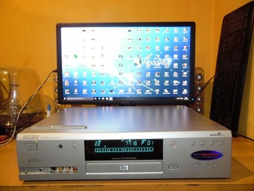 PHILIPS DVDR-990 CD-R DVD-плеер и рекордер