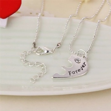 Ожерелье в виде треугольника и сердца BEST FRIENDS FOREVER