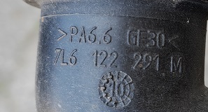 AUDI OE 7L6122291M PŘÍVOD HRDLO VODY
