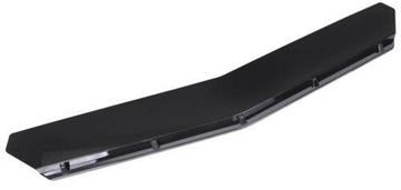 Универсальная вставка в передний бампер.