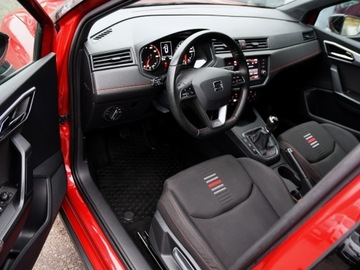 Seat Arona Crossover 1.5 TSI 150KM 2019 Seat Arona Seat Arona FR _1.5Benzyna 150 KM_Podgrzewane fotele_ Niski prze, zdjęcie 16