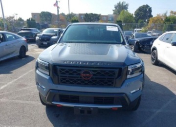 Nissan 2023 Nissan Frontier 2023, 3.8L, PRO-X, od ubezpieczalni 3.8 Benzyna 310KM, zdjęcie 3