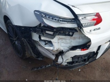 Mercedes Klasa E W213 2020 Mercedes-Benz Klasa E 2020 MERCEDES-BENZ E 450 4MATIC 3.0 Benzyna 362KM, zdjęcie 6