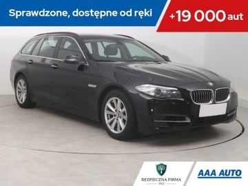 BMW Seria 5 F10-F11 Touring Facelifting 518d 150KM 2016 BMW 5 518d, Salon Polska, Serwis ASO, Automat