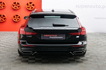 Volvo V60 II  2020 VOLVO V60 T6 AWD R-Design aut Combi 2.0 255KM 2020, zdjęcie 4