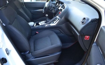 Peugeot 3008 I Crossover 1.6 HDI 109KM 2010 Peugeot 3008 Peugeot 3008 HDi FAP 110 Tendance 1.6 Diesel 109KM, zdjęcie 18