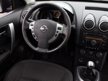 Nissan Qashqai I Crossover 1.6 115KM 2007 Nissan Qashqai 1.6, Klima, Klimatronic, Tempomat, zdjęcie 6