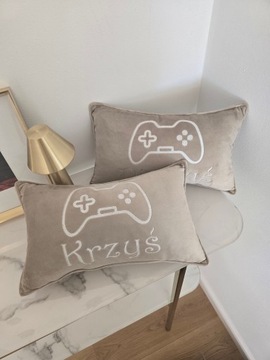 Poduszka Dekoracyjna z Haftem Personalizowana Ozdobna Imię Dziecka Prezent