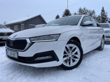 Skoda Octavia IV Kombi 2.0 TDI 150KM 2022 Skoda Octavia 2.0 TDI 150 KM DSG AMBITION BEZWYPADKOWY 2.0 Diesel 150KM
