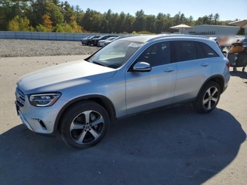 Mercedes GLC C253 2020 Mercedes-Benz GLC 2020 r., 2,0L 300 4MATIC 2.0 Benzyna 255KM, zdjęcie 1