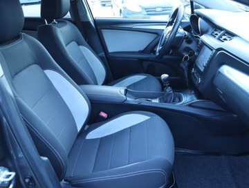 Toyota Avensis III Sedan Facelifting 2015 2.0 D-4D 143KM 2017 Toyota Avensis 2.0 D-4D, Salon Polska, Klima, zdjęcie 8