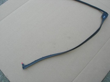 ПРОКЛАДКА ДВЕРИ Л ПЕРЕДНЯЯ AUDI A8 D4 4H0837717B НОВАЯ