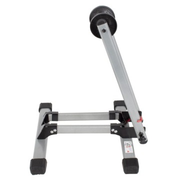 StayBike — складная самоблокирующаяся подставка для велосипеда.